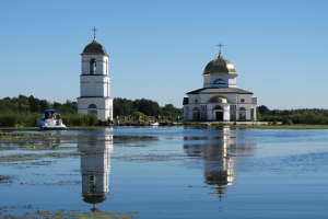 Екскурсія до затопленої церкви, Ржищів